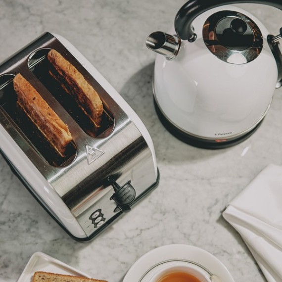 SET PETIT DEJEUNER VINTAG BOUILLOIRE ET GRILLE-PAINS - BLANC